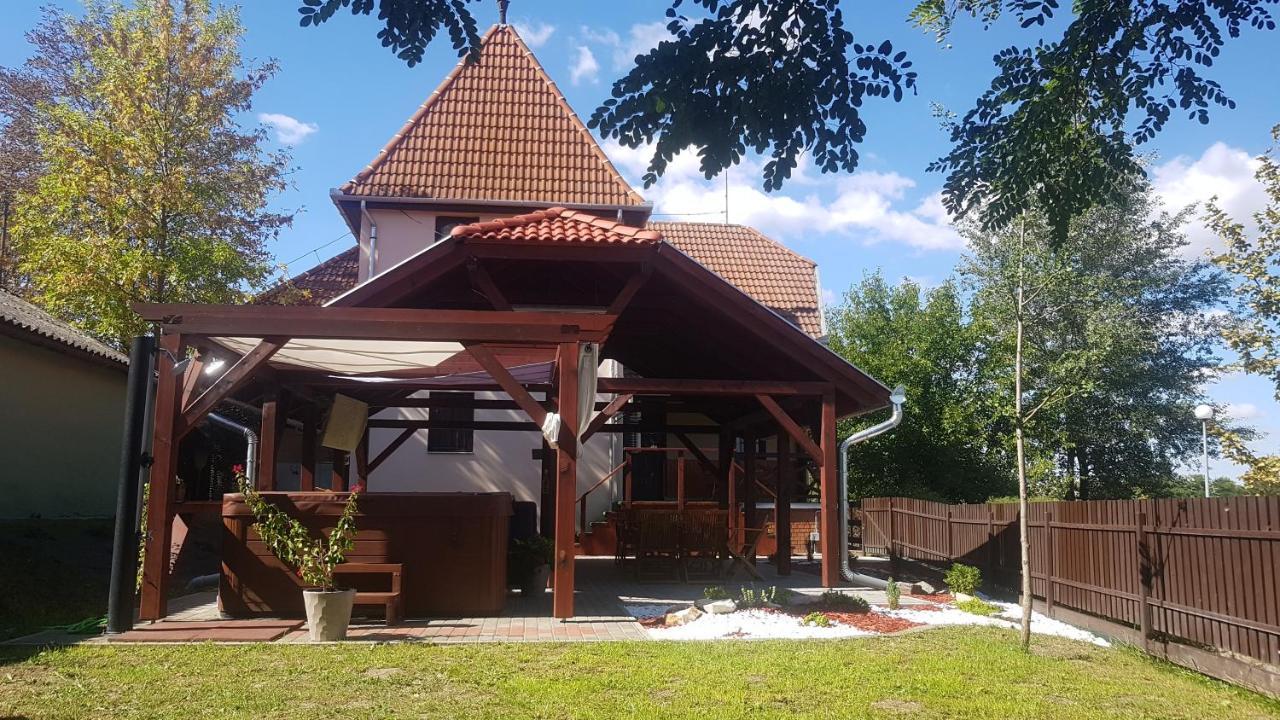 Hotel Tó úti Vendégház Mezotur Exterior foto